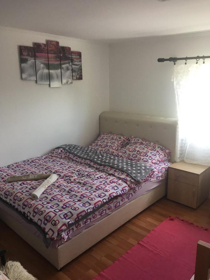 Grbic Apartment Nova Varos